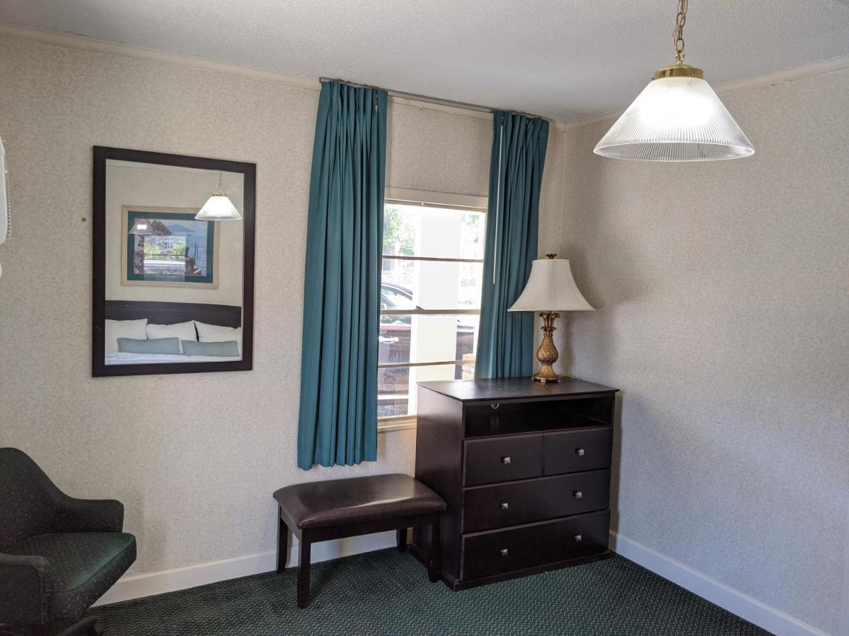 Azalea Inn&Suites Wilmington  Kültér fotó